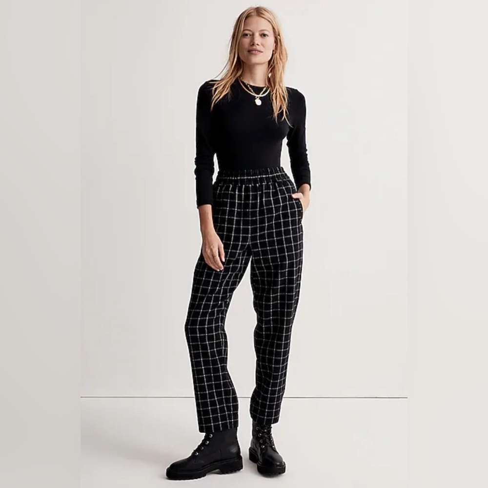 Madewell Pull-On Tapered Pants in Plaid